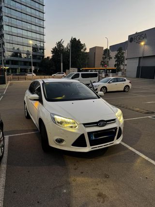 Ford Focus 2018 (Lee la descripcion)