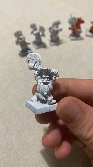 Warhammer Enanos Metal