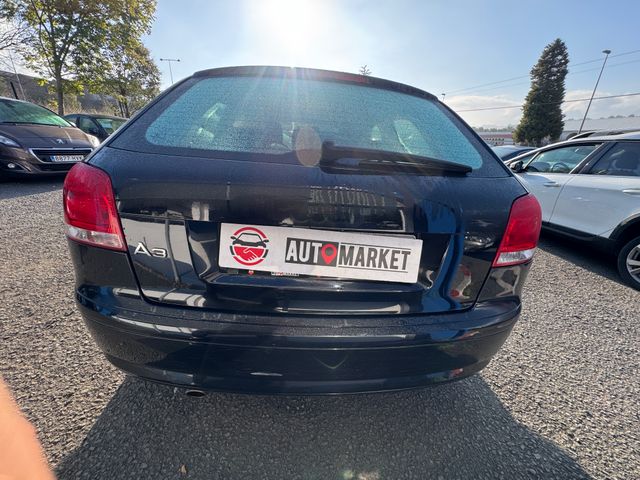 Audi A3 1.6 FSI AMBITION