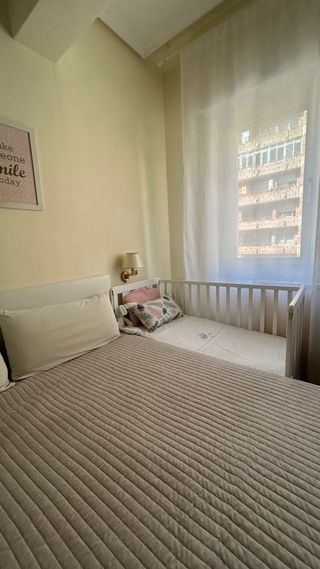 Cuna de madera blanca (colecho) colchón de regalo
