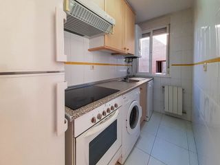 Ático en alquiler en Salvador en Madrid