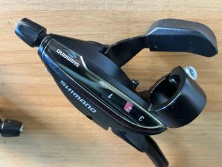 Manetas Shimano Integradas 9x3