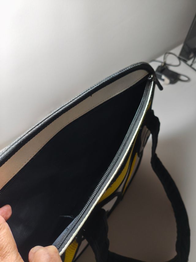 Bolso estilo dibujo animado