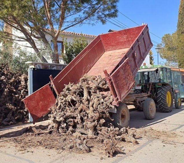 Remolque basculante 8000kg con ITV