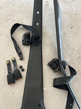 Cinturones delanteros seat ibiza mk1