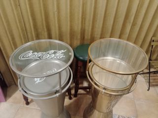 Mesas altas Coca-Cola edición limitada