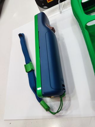 Mando Wii Edición Luigi + Funda Verde