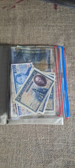 Álbum Billetes Mundo España, México, India, Irak