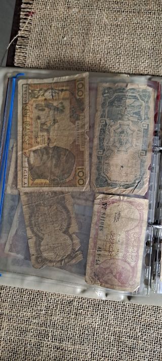 Álbum Billetes Mundo España, México, India, Irak