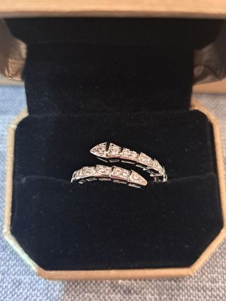 Anillo estilo Bulgari Serpenti