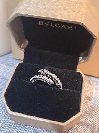 Anillo estilo Bulgari Serpenti