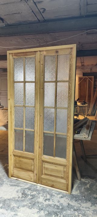 Puerta doble cristalera antigua