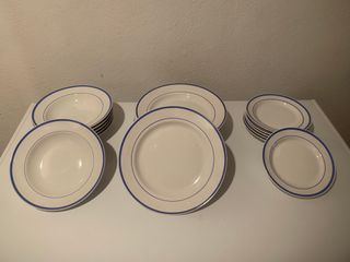 Servizio piatti piani, fondi e piccoli nuovi