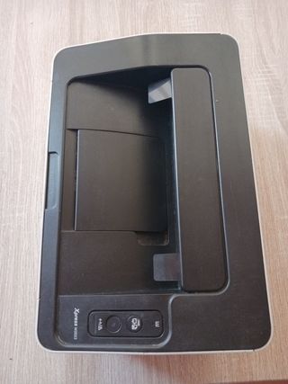 Impresora Samsung Blanca y Negra