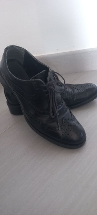 Scarpe donna vera pelle nere stringate