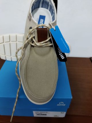 Zapatos deportivos casuales Mustang hombre 42