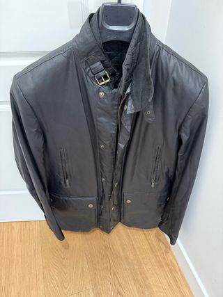 Cazadora Belstaff Negra. Chaleco incluido 