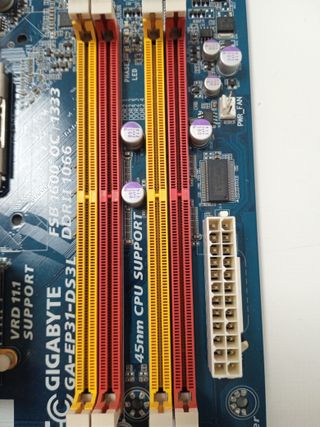 PLACA BASE GIGABYTE