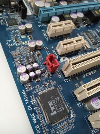 PLACA BASE GIGABYTE