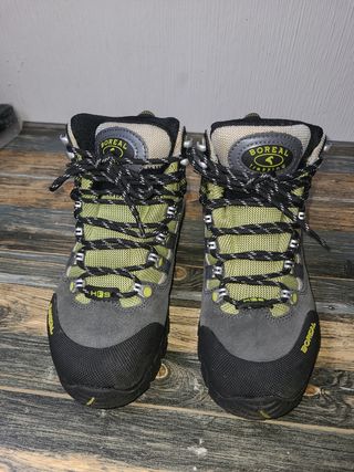 Botas Boreal Trekking Vibram