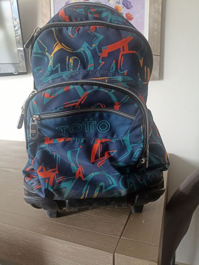 Mochila escolar con ruedas TOTTO