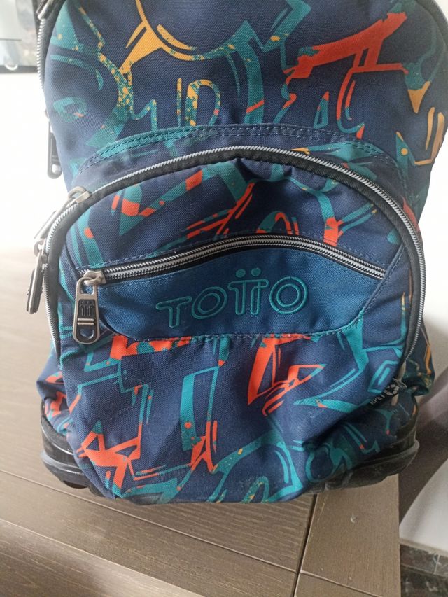 Mochila escolar con ruedas TOTTO