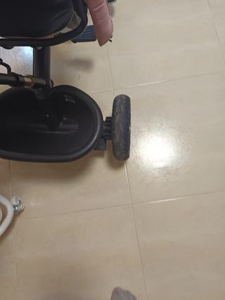Triciclo Kinderkraft rosa