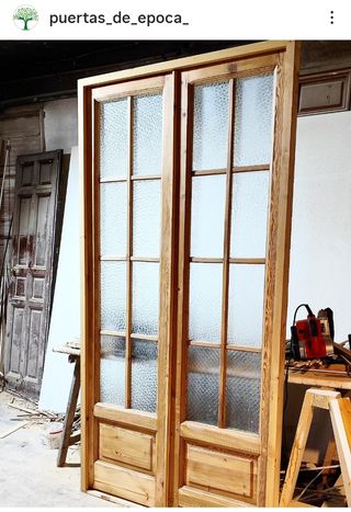 Puertas antiguas de madera recuperadas