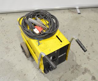 Maquina soldar electrodos CEA MiniTriarc 174