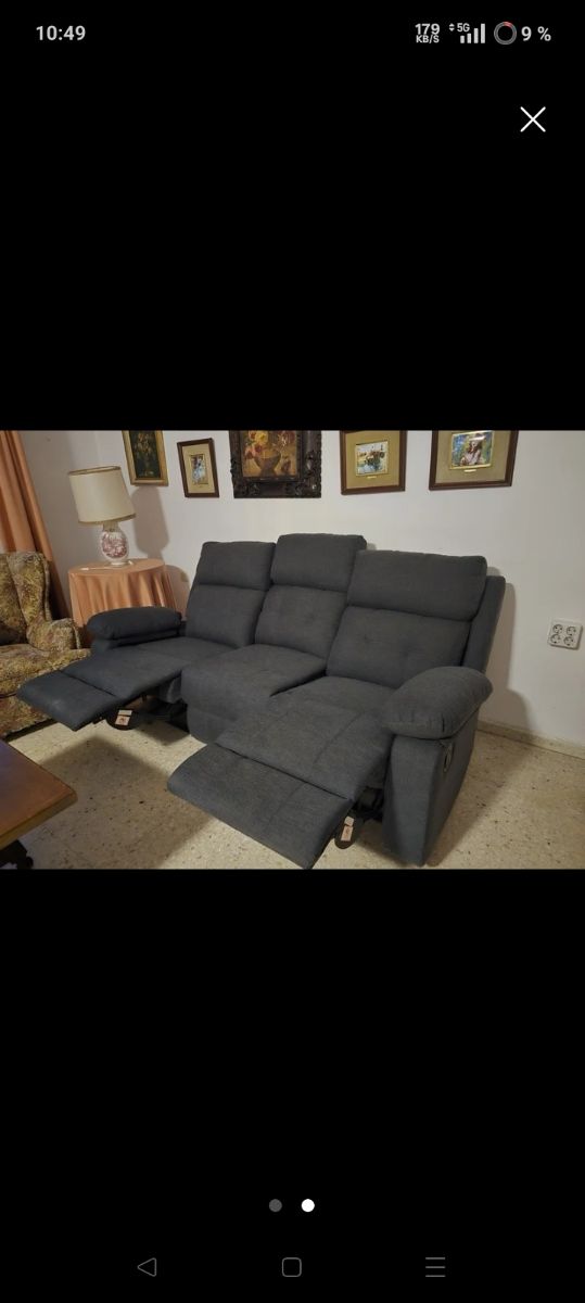 Sofá de 3 plazas gris muy cómodo