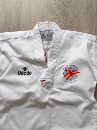 Dobok Taekwondo Tortosa Talla 00 (120cm)