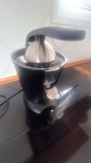 Exprimidor eléctrico Princes