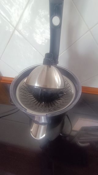 Exprimidor eléctrico Princes