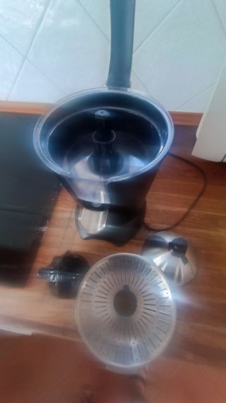 Exprimidor eléctrico Princes