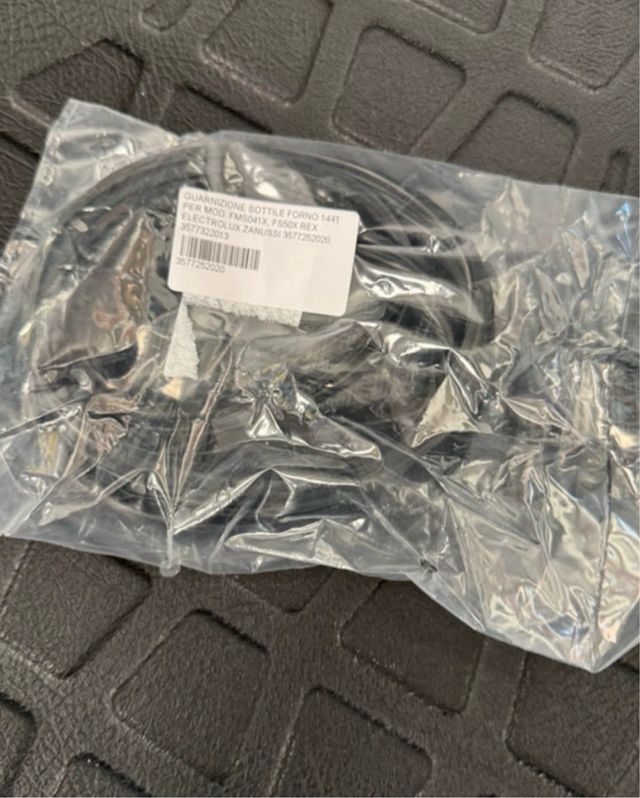 Guarnizione porta forno Electrolux 357725202