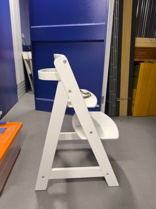 Silla evolutiva blanca
