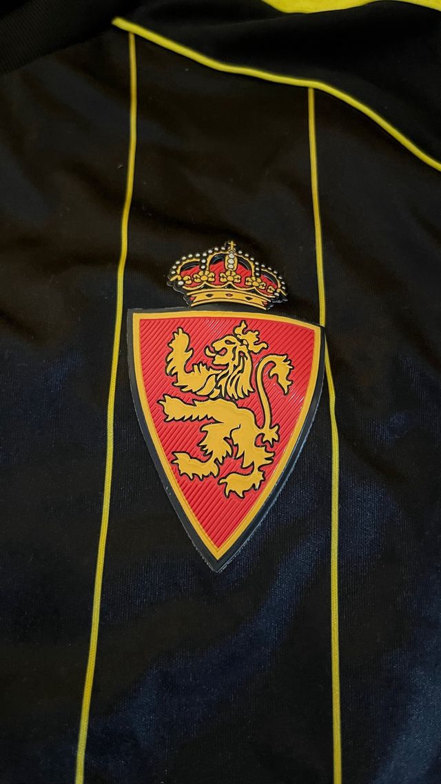 Camiseta Adidas Zaragoza Abeja.