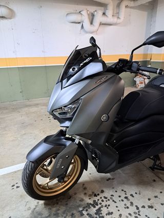 Yamaha XMAX 300cc Tech Max 2021