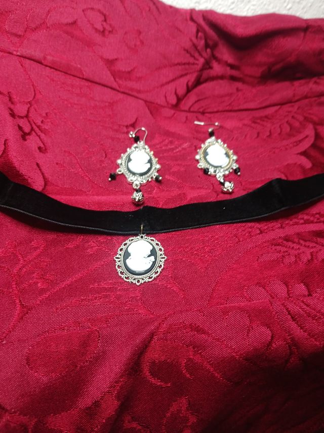Conjunto Huertana Camafeo Collar y Pendientes