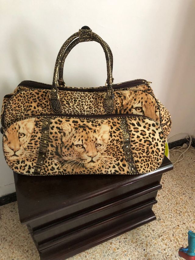 Bolsa de viaje con estampado de leopardo