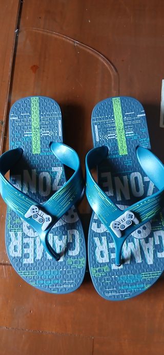 Chanclas Ipanema Niños Talla brasil 35 Europa 37