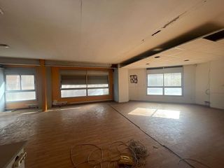 Local comercial en alquiler en Centre - Eixample – Can Llobet – Can Serra en Barbera del Vallès