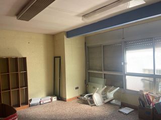 Local comercial en alquiler en Centre - Eixample – Can Llobet – Can Serra en Barbera del Vallès