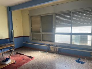 Local comercial en alquiler en Centre - Eixample – Can Llobet – Can Serra en Barbera del Vallès