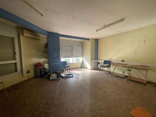 Local comercial en alquiler en Centre - Eixample – Can Llobet – Can Serra en Barbera del Vallès