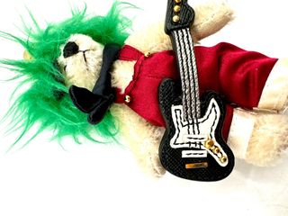 Llavero Teddy Bear Rockero Verde y Rojo