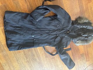 Parka Negra Mango Talla XS
