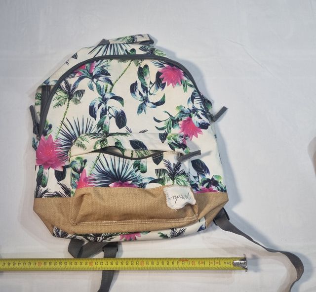 Mochila chica Rip Curl flores tropical