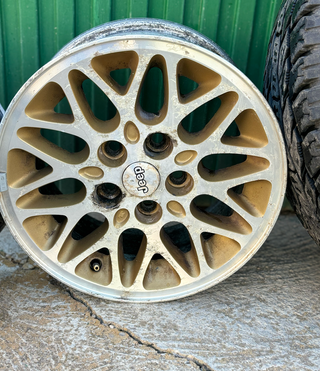 Llantas para Jeep Laredo