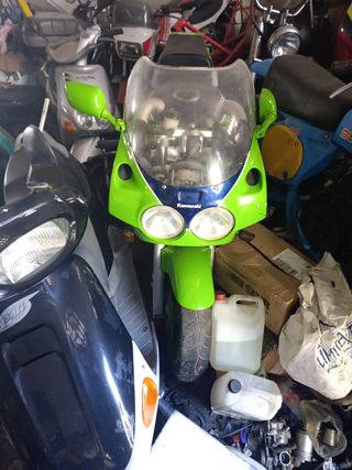 Kawasaki ZXR 750 H1